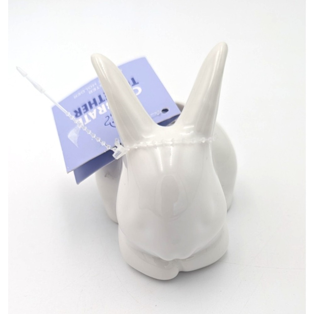 Celebrate Together ceramic white Bunny Rabbit Taper Candle Holder Khols 3.5"